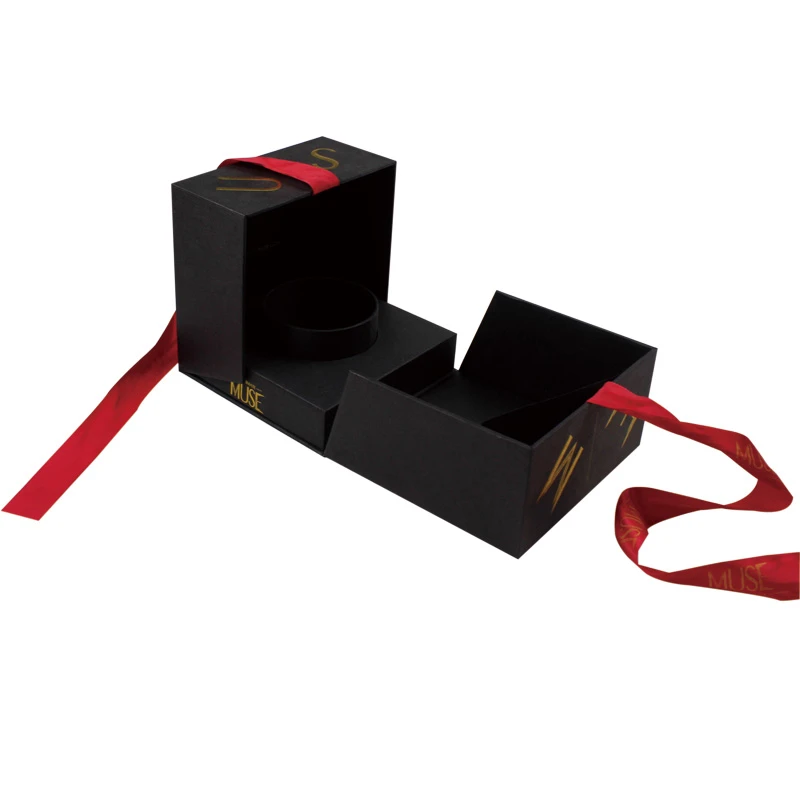 box with ribbon (9)