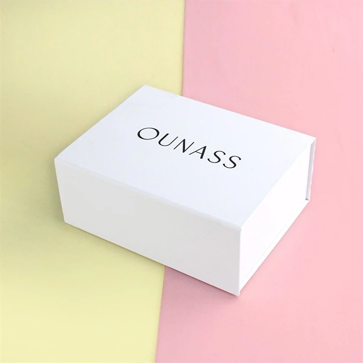 Large White Magnetic Box