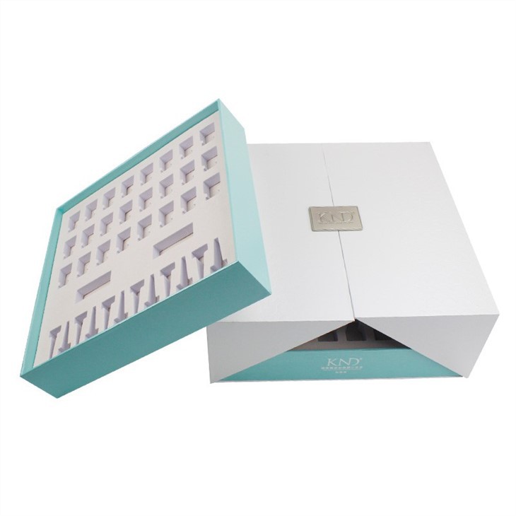 Custom Essential Oil Boxes