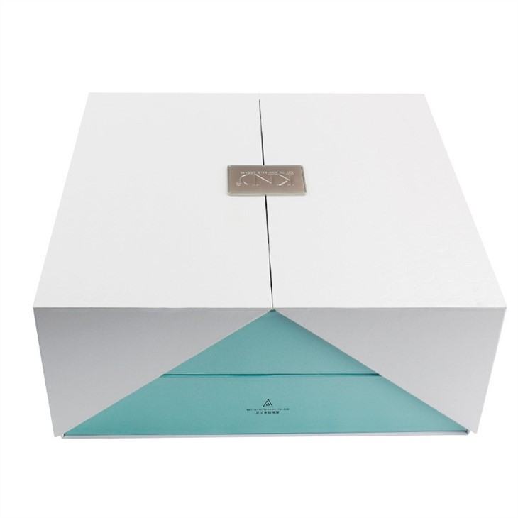 Custom Essential Oil Boxes