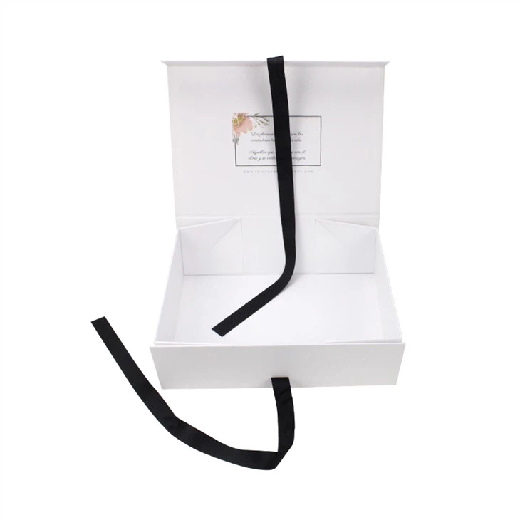 Custom Gift Boxes With Logo (4)