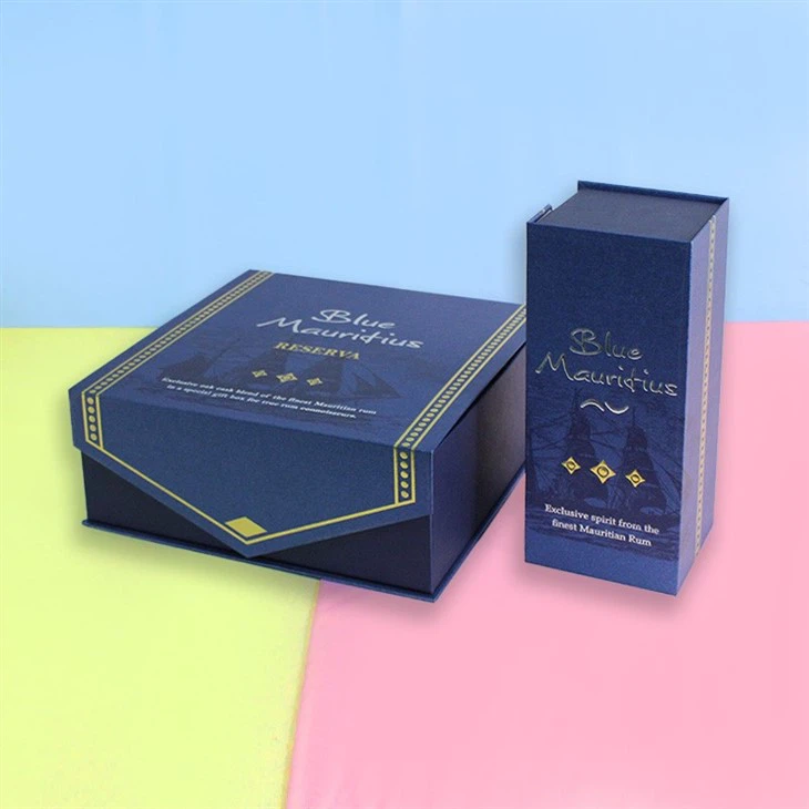 navy magnetic gift box (6)